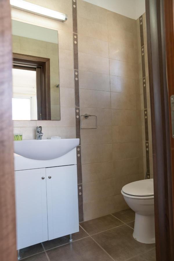 Fig Tree Villa Ekaterina 3 Bdrm بروتاراس المظهر الخارجي الصورة